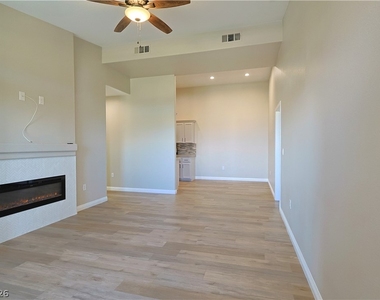 3504 Desert Cliff Street - Photo Thumbnail 4