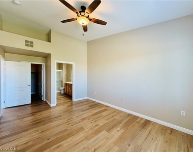 3504 Desert Cliff Street - Photo Thumbnail 19