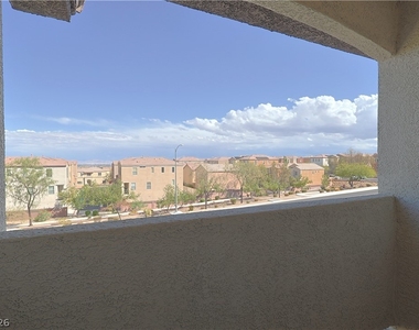 3504 Desert Cliff Street - Photo Thumbnail 23