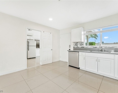4301 Nolan Lane - Photo Thumbnail 9