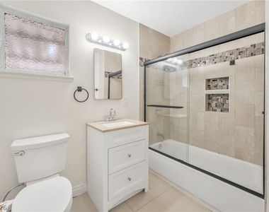 4301 Nolan Lane - Photo Thumbnail 17