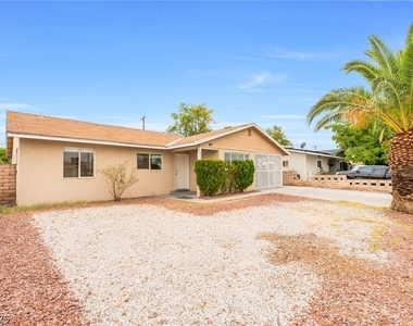 4301 Nolan Lane - Photo Thumbnail 2