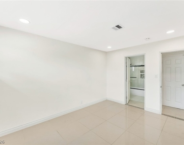 4301 Nolan Lane - Photo Thumbnail 15