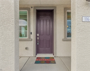 20 Barbara Lane - Photo Thumbnail 5