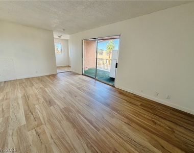 537 Kolson Circle - Photo Thumbnail 2