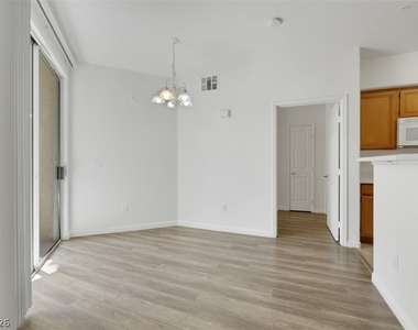 7103 S Durango Drive - Photo Thumbnail 5