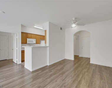 7103 S Durango Drive - Photo Thumbnail 4