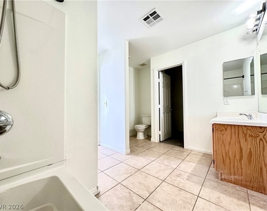 11588 Vesuvio Court - Photo Thumbnail 11