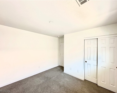 11588 Vesuvio Court - Photo Thumbnail 13