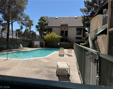 530 Elm Drive - Photo Thumbnail 10