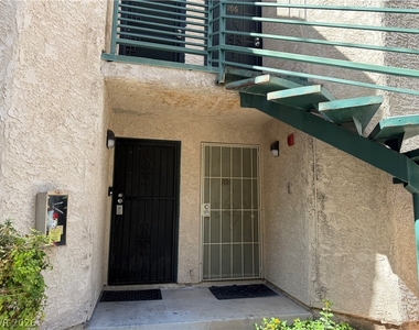 530 Elm Drive - Photo Thumbnail 9