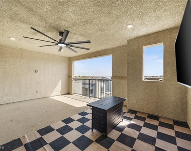 6118 Garden Oasis Street - Photo Thumbnail 4