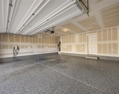 6118 Garden Oasis Street - Photo Thumbnail 29
