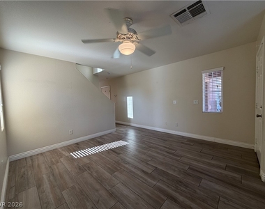 10381 Coyote Cub Avenue - Photo Thumbnail 2