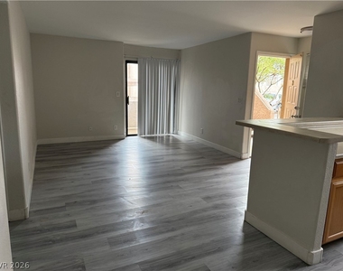 2966 Juniper Hills Boulevard - Photo Thumbnail 8