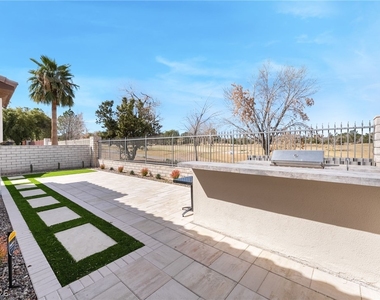 485 Indigo Springs Street - Photo Thumbnail 36