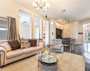 485 Indigo Springs Street - Photo Thumbnail 13