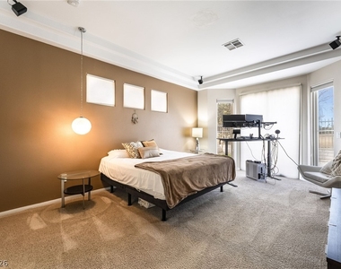 485 Indigo Springs Street - Photo Thumbnail 18