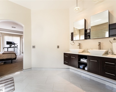 485 Indigo Springs Street - Photo Thumbnail 23