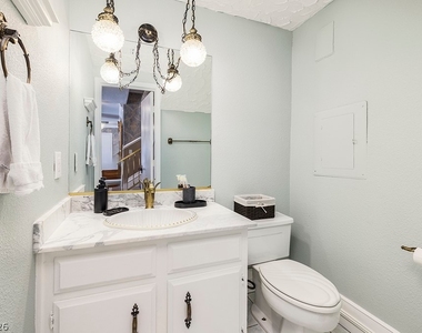 1317 E St Louis Avenue - Photo Thumbnail 9