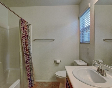 7753 Lamb Silk Court - Photo Thumbnail 29