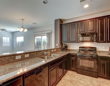7753 Lamb Silk Court - Photo Thumbnail 9
