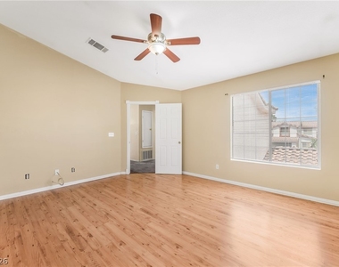 8101 Exploration Avenue - Photo Thumbnail 14