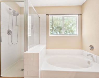 8101 Exploration Avenue - Photo Thumbnail 16