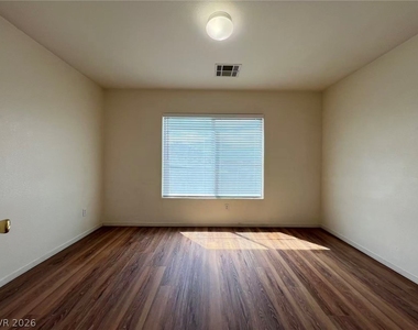 3994 Chasing Heart Way - Photo Thumbnail 6