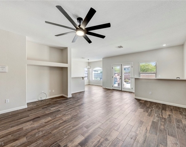 740 Aldo Rae Court - Photo Thumbnail 7