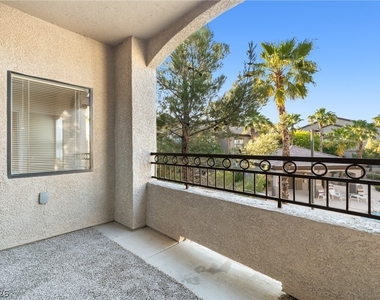 8250 N Grand Canyon Drive - Photo Thumbnail 16