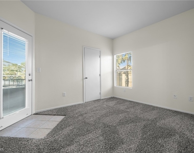 8250 N Grand Canyon Drive - Photo Thumbnail 10