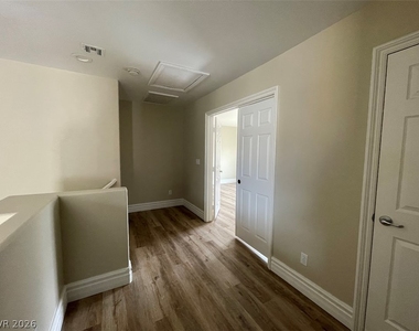 9701 Kampsville Avenue - Photo Thumbnail 14