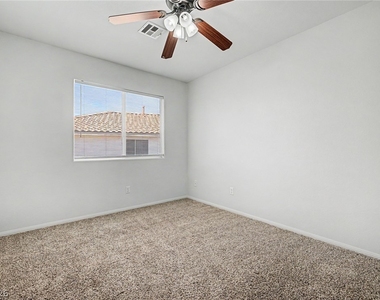 2392 Predera Avenue - Photo Thumbnail 25
