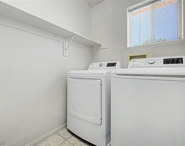 2392 Predera Avenue - Photo Thumbnail 33