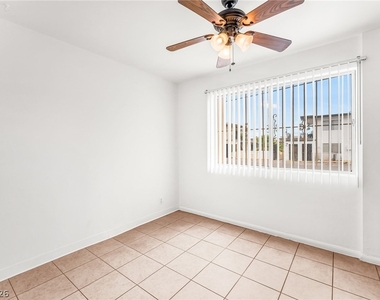 3204 N Michael Way - Photo Thumbnail 10
