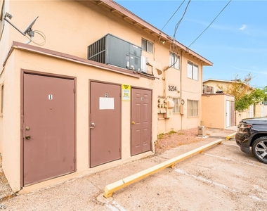 3204 N Michael Way - Photo Thumbnail 17