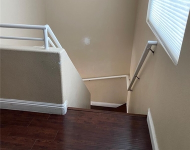 1476 Reef Ridge Court - Photo Thumbnail 7
