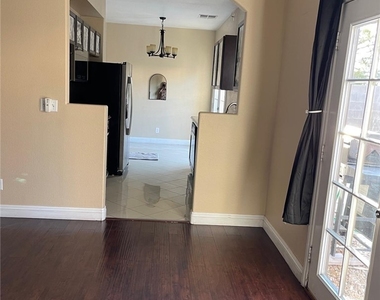 1476 Reef Ridge Court - Photo Thumbnail 2