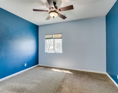 374 Taylor Springs Street - Photo Thumbnail 32