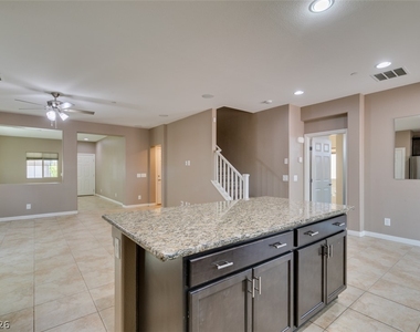 374 Taylor Springs Street - Photo Thumbnail 21