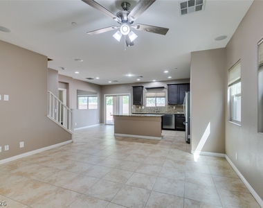 374 Taylor Springs Street - Photo Thumbnail 13