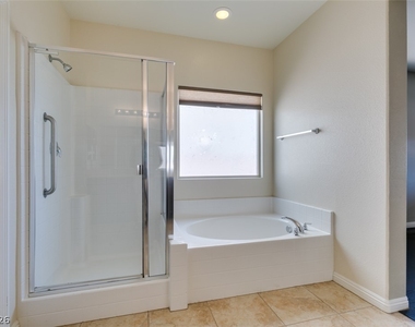 374 Taylor Springs Street - Photo Thumbnail 27
