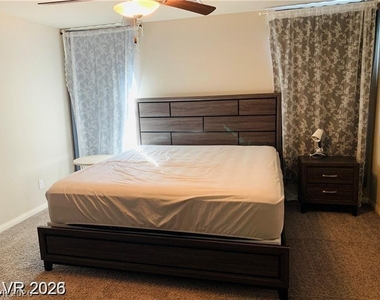 7867 Pink Opal Avenue - Photo Thumbnail 8