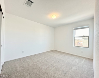 7623 Royal Halo Avenue - Photo Thumbnail 25