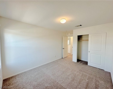 7623 Royal Halo Avenue - Photo Thumbnail 26