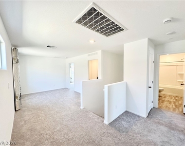 7623 Royal Halo Avenue - Photo Thumbnail 21
