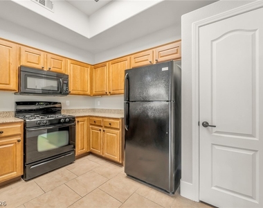 8985 S Durango Drive - Photo Thumbnail 17