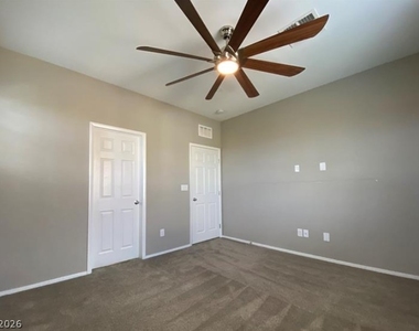 8549 Insignia Avenue - Photo Thumbnail 6