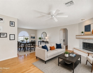 6812 Elm Creek Drive - Photo Thumbnail 7